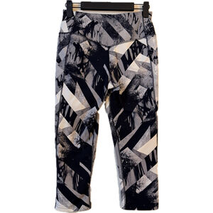 Nike Dri-FIT Capri Leggings Women's Small (b1)